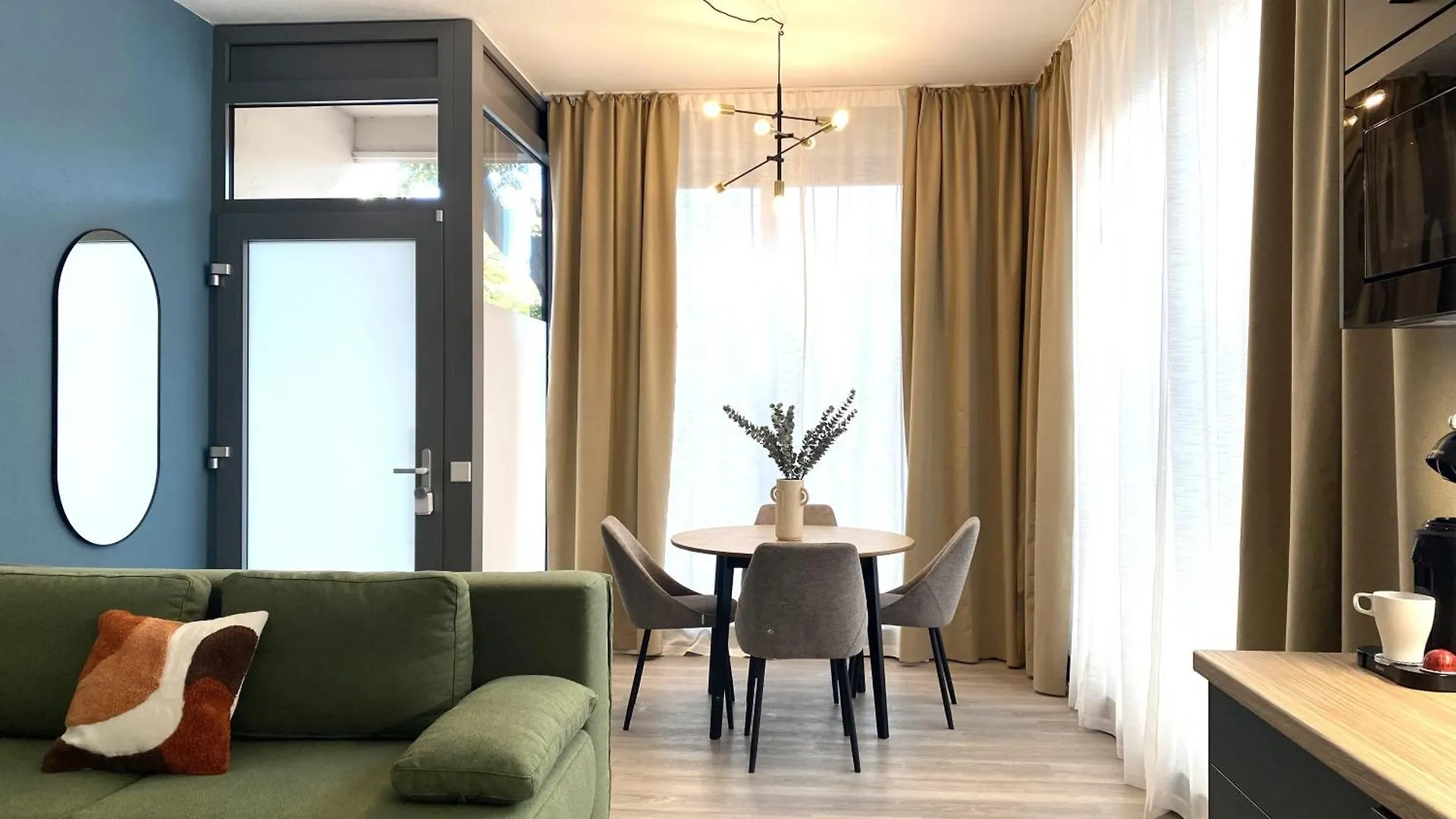 Modernes 2-Zimmer Apartment - Naehe Stadtpark, U-Bahn, Altstadt, Parken 뉘른베르크
